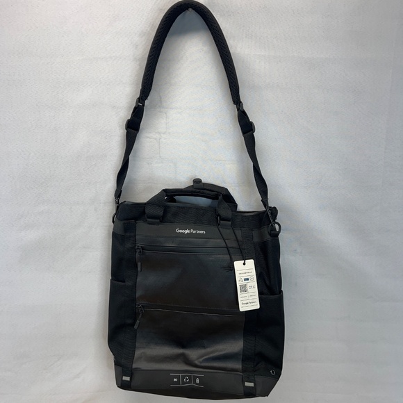 NWT 17L Technical Tote Backpack | RIKR Weatherproof 100% Carbon Neutral Bag main image 6